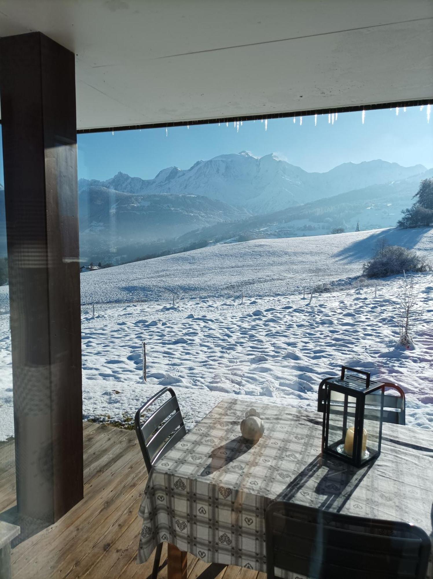 Rez De Chaussee Tres Calme Vue Mont-Blanc Combloux Exterior photo