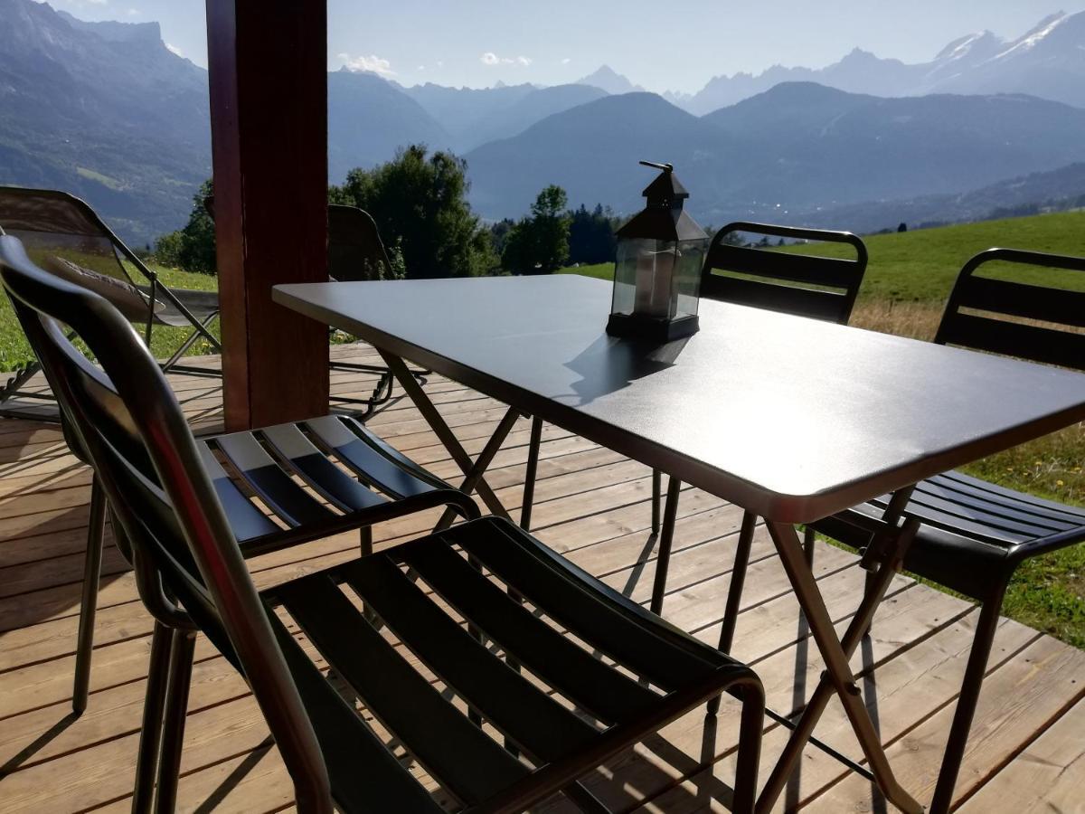 Rez De Chaussee Tres Calme Vue Mont-Blanc Combloux Exterior photo